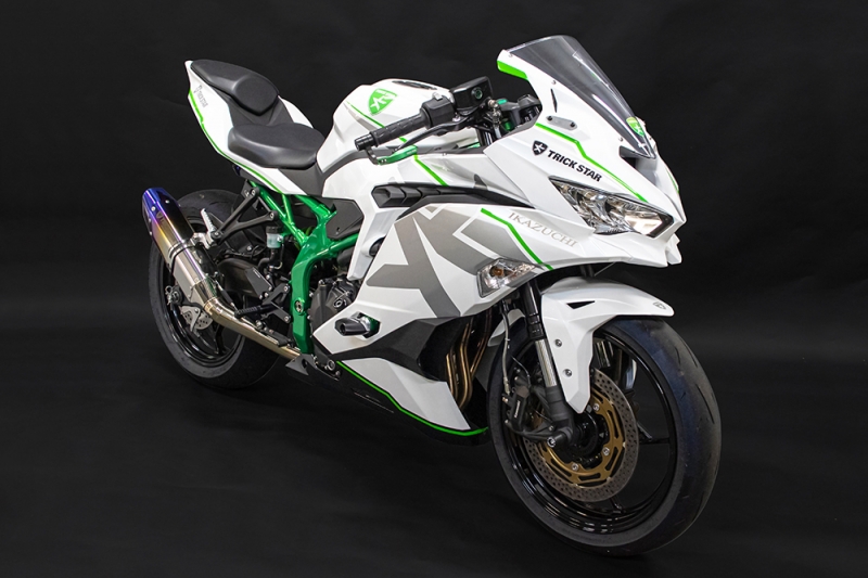 トリックスター　レリーフ 0331172340_67ea510c4f8df.jpg