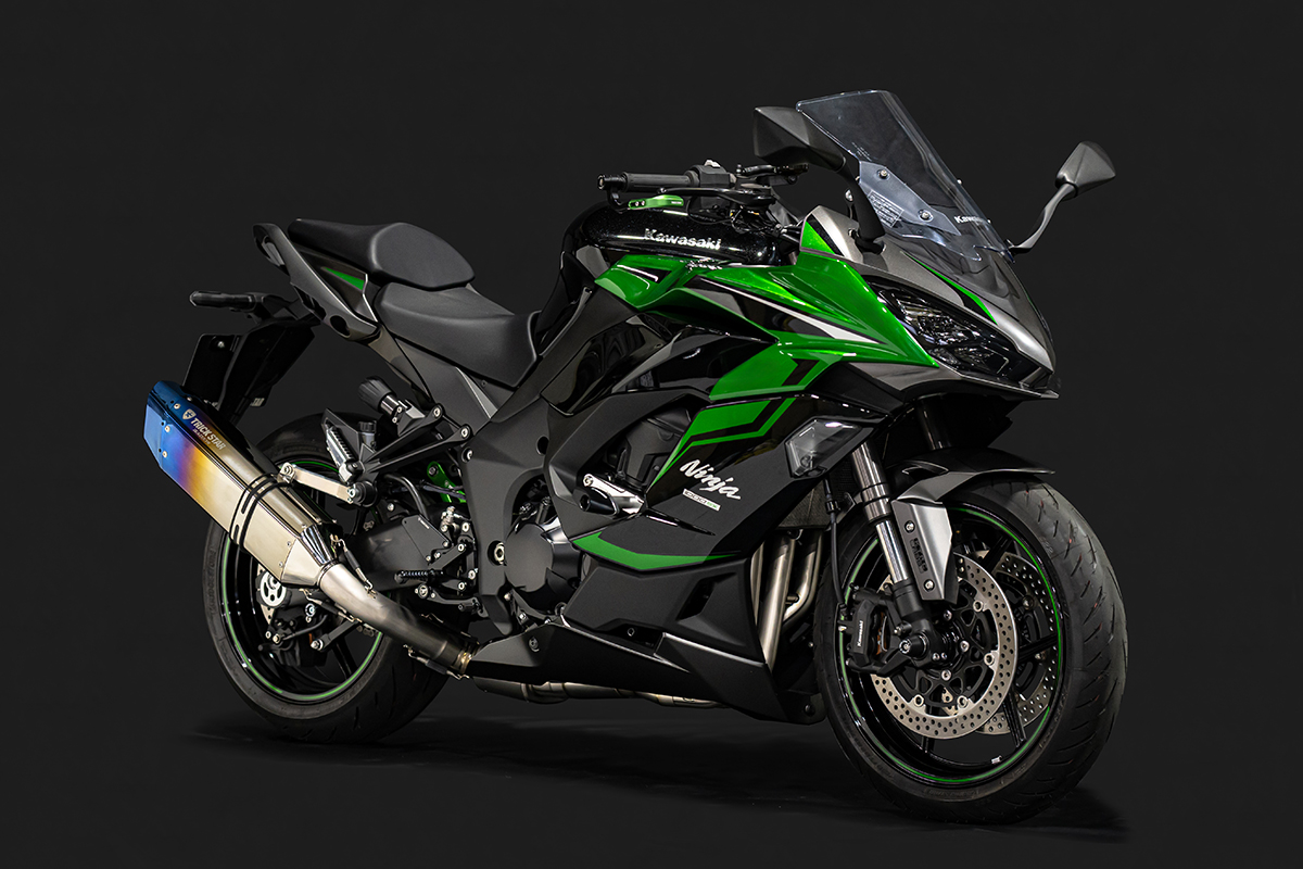 Ninja 1000SX（23-24）政府認証フルエキゾーストマフラーIKAZUCHI【パニアケース非対応】