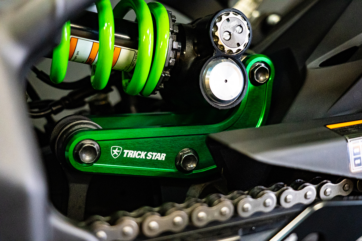 【アウトレット】Ninja ZX-4R SE/ZX-4RR (24-26) / Ninja ZX-25RR (26) ローダウンリンクキット