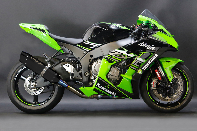 trickster レーシングスリップオンマフラー　ZX10R 2016〜