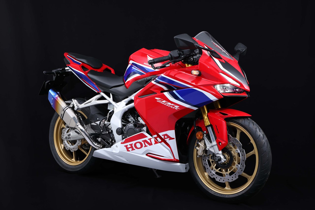 トリックスター / CBR250RR(20/9-22)【41ps車両対応】政府認証スリップ
