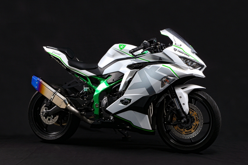 トリックスター / Ninja ZX-25R(21-22) TRICK STARデザイン 外装 