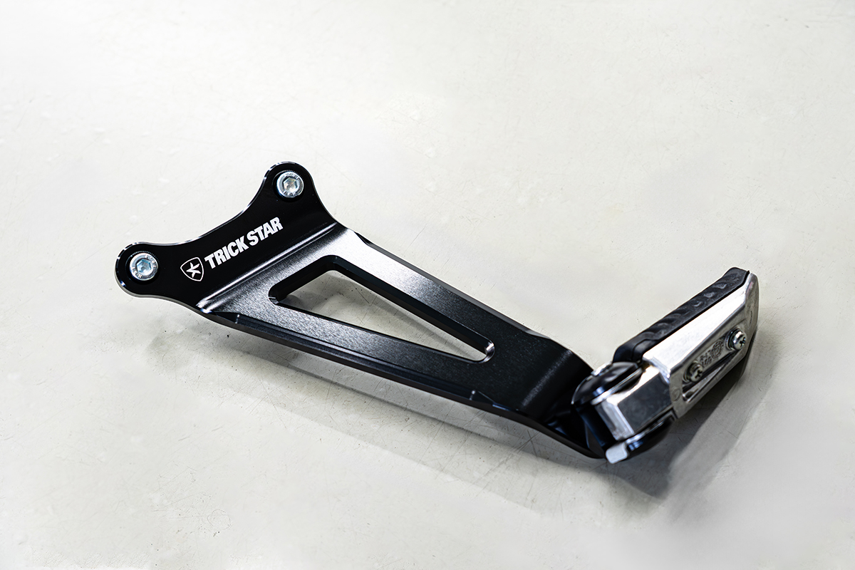 GR 64リム コピー トリックスター / Z650RS(24-25)政府認証フルエキゾーストマフラー対応