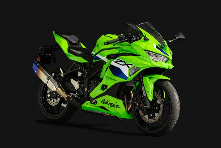 ZX-25RR_JST-034C-L4YT_ななめ